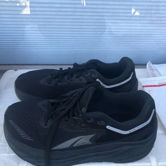 ALTRA VIA Olympus Men’s Black Silver Fitness workout Sneakers Size 11 - Picture 12 of 15